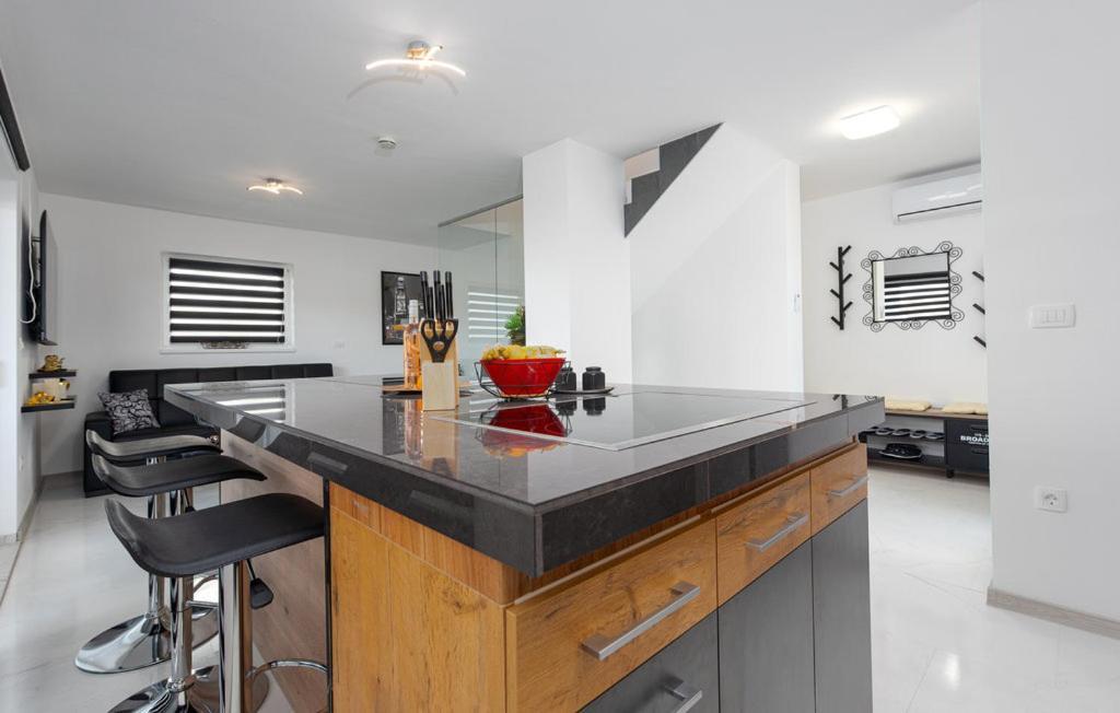 Luxurioeses Penthouse Welle Mit Whirlpool, Grill Und Meerblick Vir Esterno foto